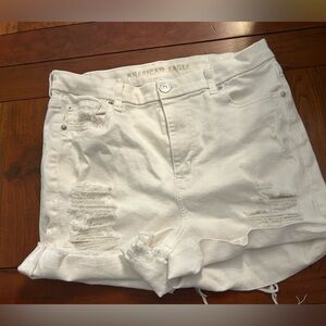 Barley worn white stretchy american eagle jean shorts